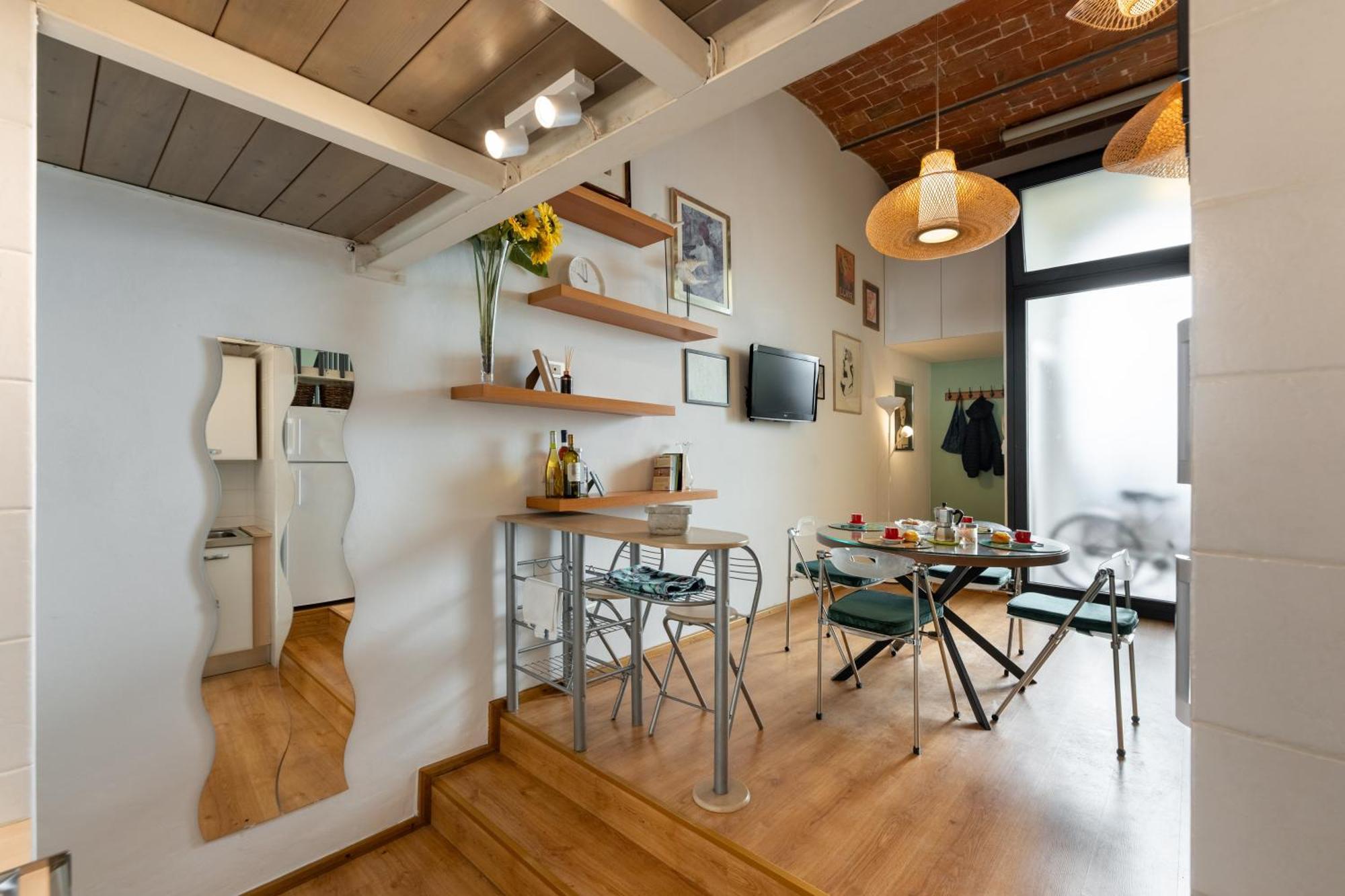 Via Cimabue 8B - Florence Charming Apartments - Metropolitan Loft In Florence - 20 Minute Walk To City Center - Excellent Base For Exploring - Less Than 5 Minute Walk To The Supermarket - Amazing Bakery On The Corner المظهر الخارجي الصورة