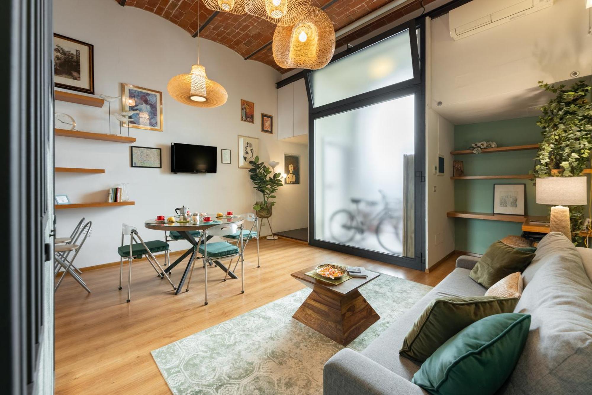 Via Cimabue 8B - Florence Charming Apartments - Metropolitan Loft In Florence - 20 Minute Walk To City Center - Excellent Base For Exploring - Less Than 5 Minute Walk To The Supermarket - Amazing Bakery On The Corner المظهر الخارجي الصورة